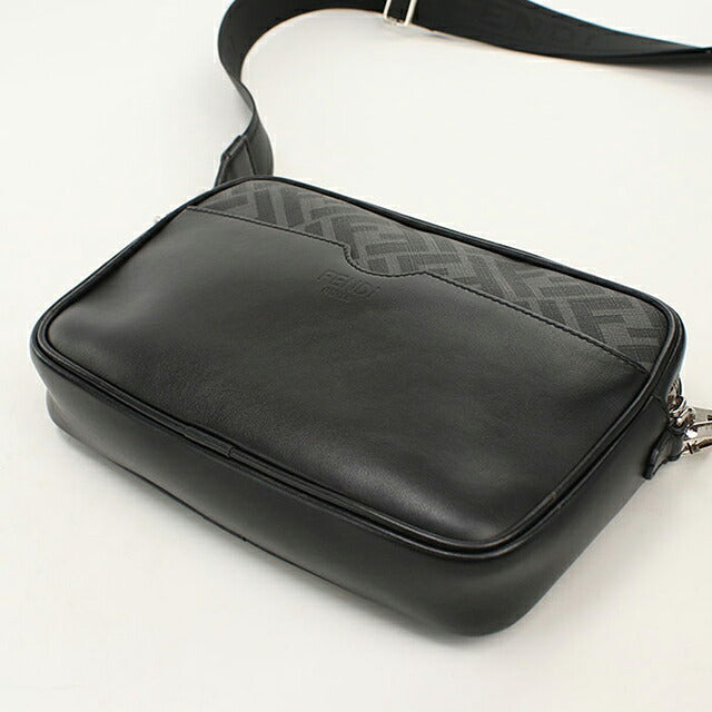 中古 フェンディ ショルダーバッグ メンズ ブランド FENDI ズッカ カメラケース 7M0286 ブラック USDFE117516011