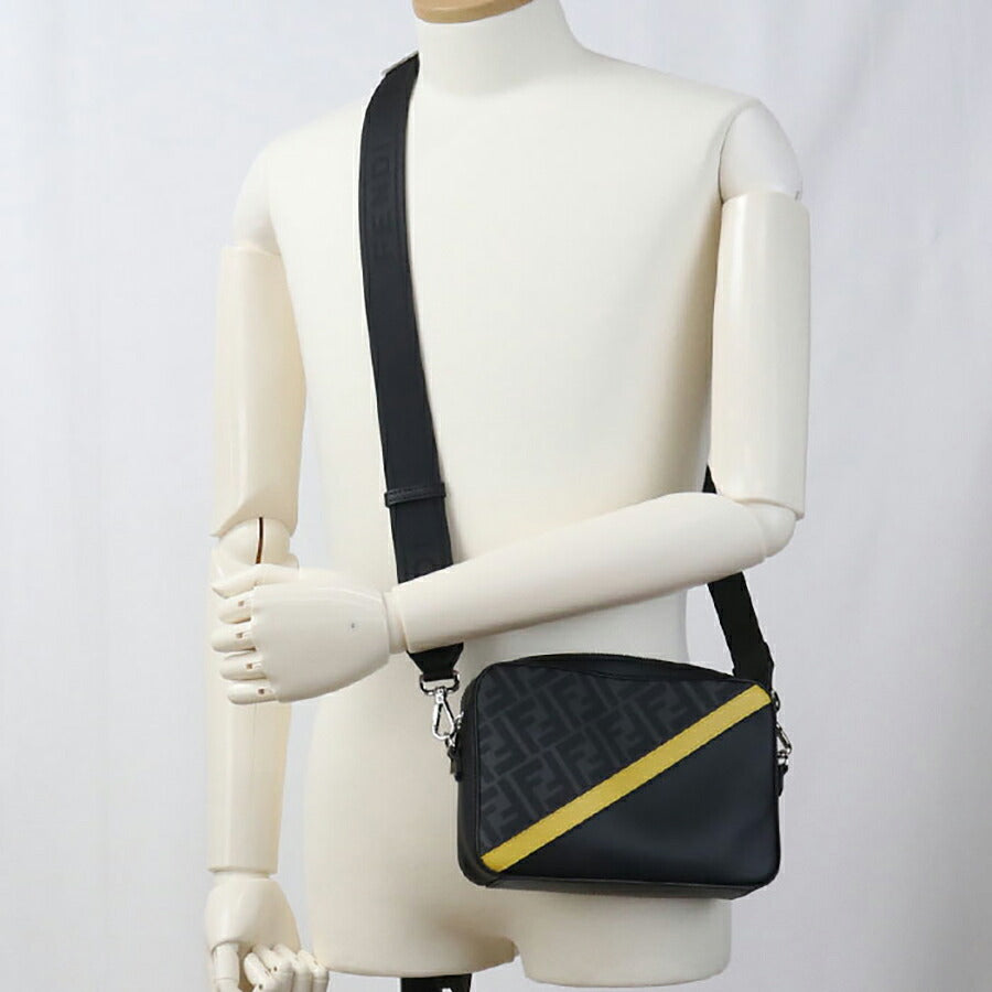中古 フェンディ 斜め掛け ショルダーバッグ メンズ ブランド FENDI ダイアゴナル カメラケース レザー 7M0286 ALKA F0R2A ブラック バッグ USDFE96755011