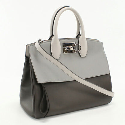 中古 フェラガモ ハンドバッグ レディース ブランド FERRAGAMO ガンチーニ 2WAY 21 H159 グレー USDFR112674011