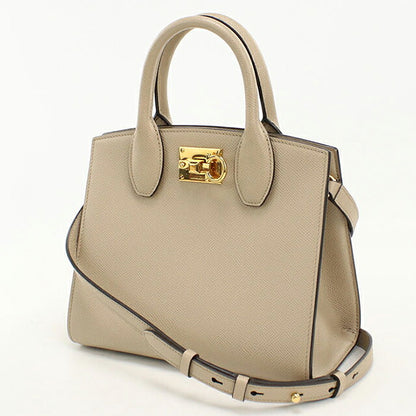中古 フェラガモ ハンドバッグ レディース ブランド FERRAGAMO ガンチーニ スタジオボックスバッグ ミニ 2WAY 21 1424 ベージュ USDFR117675011