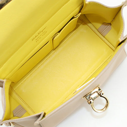 中古 フェラガモ ハンドバッグ レディース ブランド FERRAGAMO ガンチーニ 2WAY 21 F628 ベージュ バッグ USDFR95761011