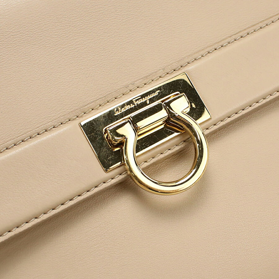 中古 フェラガモ ハンドバッグ レディース ブランド FERRAGAMO ガンチーニ 2WAY 21 F628 ベージュ バッグ USDFR95761011