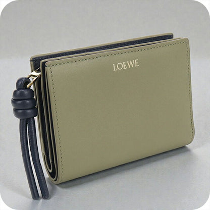 二手 LOEWE 双折钱包 女士品牌 LOEWE 结紧凑型钱包 CEM1NCWX01 卡其色钱包 USDLO105114011