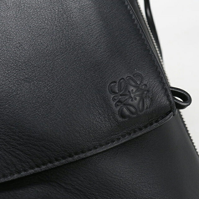Used LOEWE body bag men&