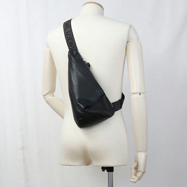 Used LOEWE body bag men&