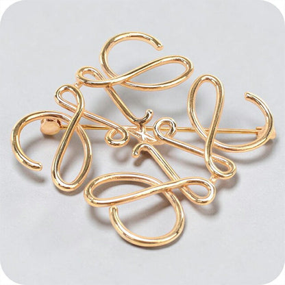 中古 ロエベ ブローチ レディース ブランド LOEWE アナグラム 111.25.020 ゴールド アクセサリー USDLO112999011