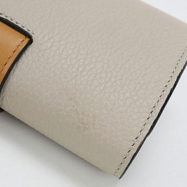 中古 ロエベ 三つ折り財布 三折財布 レディース ブランド LOEWE バーティカルウォレットスモール C660S86X04 ベージュ USDLO115142011