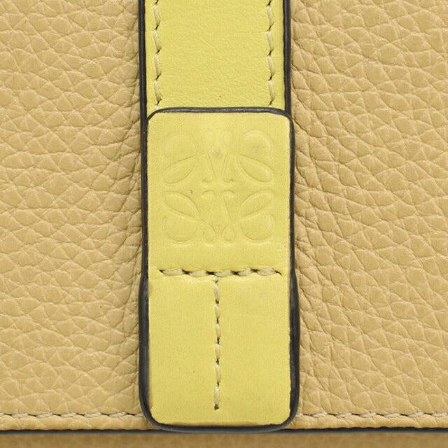 中古 ロエベ 三つ折り財布 三折財布 レディース ブランド LOEWE トライフォールドウォレット C660TR2X01 ベージュ USDLO115221011