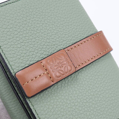 中古 ロエベ 三つ折り財布 三折財布 コンパクト レディース ブランド LOEWE アナグラム トライフォールド ウォレット C660TR2X03 グリーン USDLO120176011