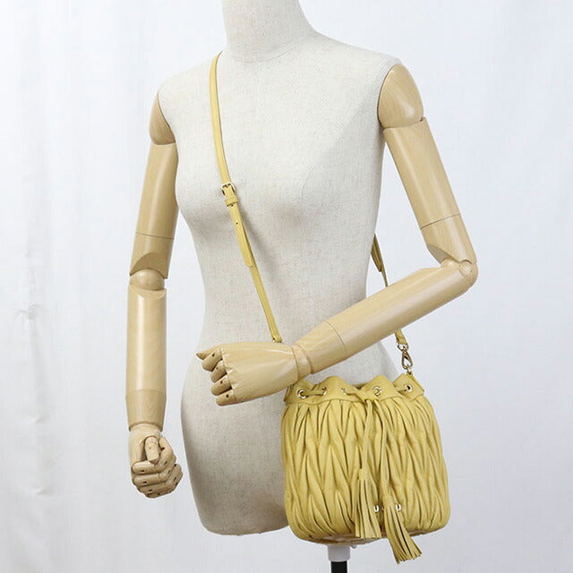中古 ミュウミュウ 斜め掛け ショルダーバッグ レディース ブランド MIUMIU マテラッセ レザー 5BE014 イエロー バッグ USDMI100325011