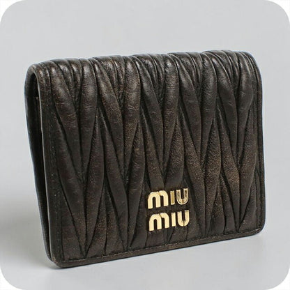 中古 ミュウミュウ 二つ折り財布 二折財布 レディース ブランド MIUMIU マテラッセ レザー 折り財布 5MV204 ブラック USDMI112966011