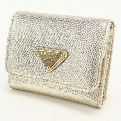 中古 プラダ 三つ折り財布 三折財布 レディース ブランド PRADA サフィアーノトライアングル レザー 1MH043 ゴールド USDPR112896011