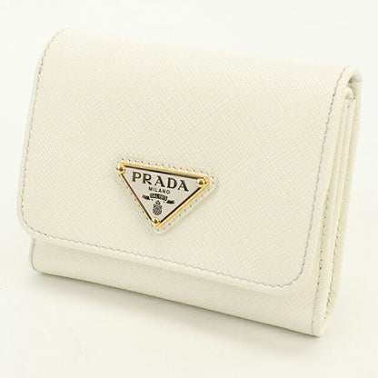 中古 プラダ 三つ折り財布 三折財布 レディース ブランド PRADA サフィアーノトライアングル 財布 レザー 1MH043 QHH F0009 ホワイト USDPR113378011