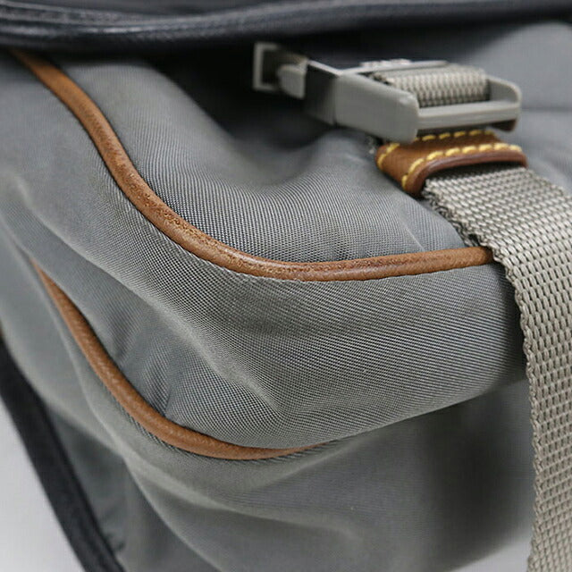 二手 Prada 斜挎包单肩包男女通用品牌 PRADA 三角标志双色灰色 USDPR121115011