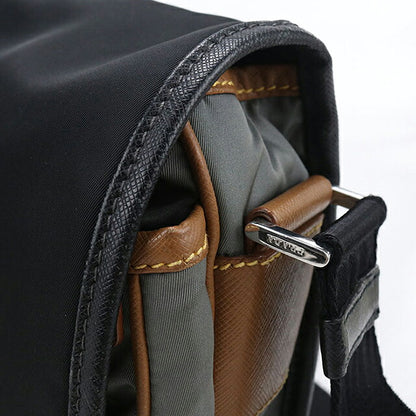 二手 Prada 斜挎包单肩包男女通用品牌 PRADA 三角标志双色灰色 USDPR121115011