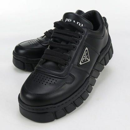 Used Prada sneakers men&