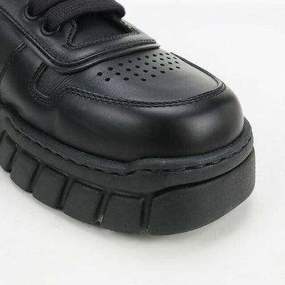 Used Prada sneakers men&