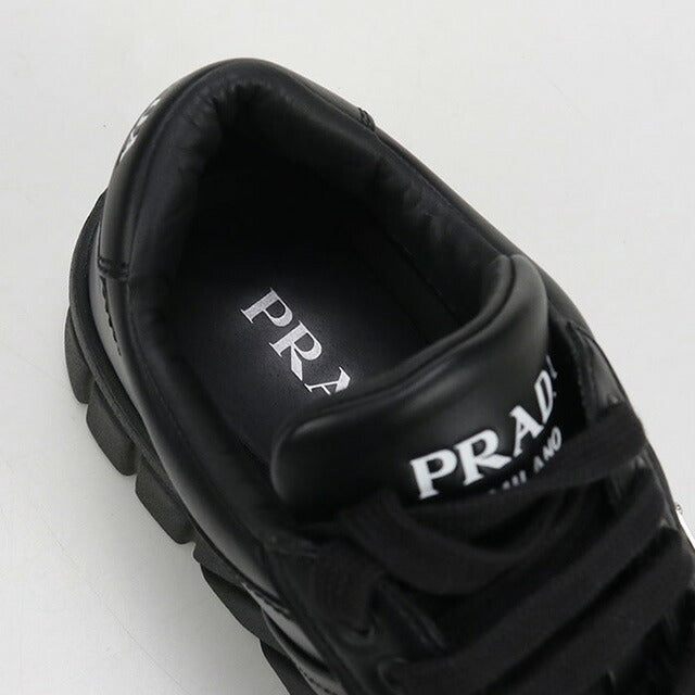 Used Prada sneakers men&