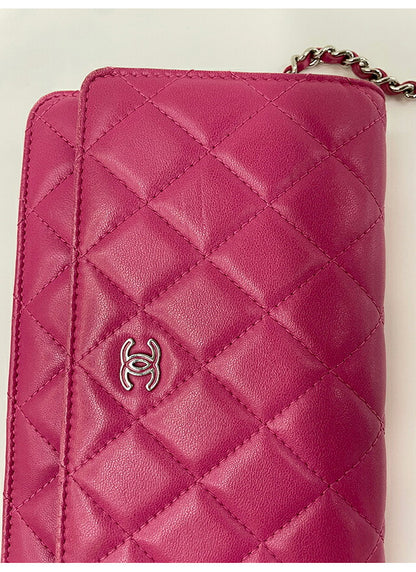 【中古】 シャネル ショルダーバッグ レディース ブランド CHANEL ラムチェーンウォレット PNK B A33814 ピンク 斜めがけ 高級 おしゃれ プレゼント 女性 実用的 かわいい