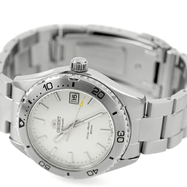 中古 美品 オリエント ORIENT マコ 40 ダイバーデザイン アナログ 腕時計 ブランド メンズ ホワイト UW-OR-OT-00031