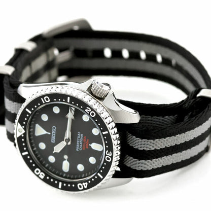二手制造商大修精工 SEIKO Prospex 潜水员水肺万年历 2005 年手表品牌男士 UW-SJ-PX-00064