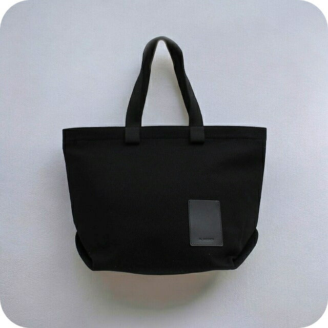 イルビゾンテ IL BISONTE ハンドバッグ BTO139-TCVO09-BK263 レディース ブラック WQ00050563