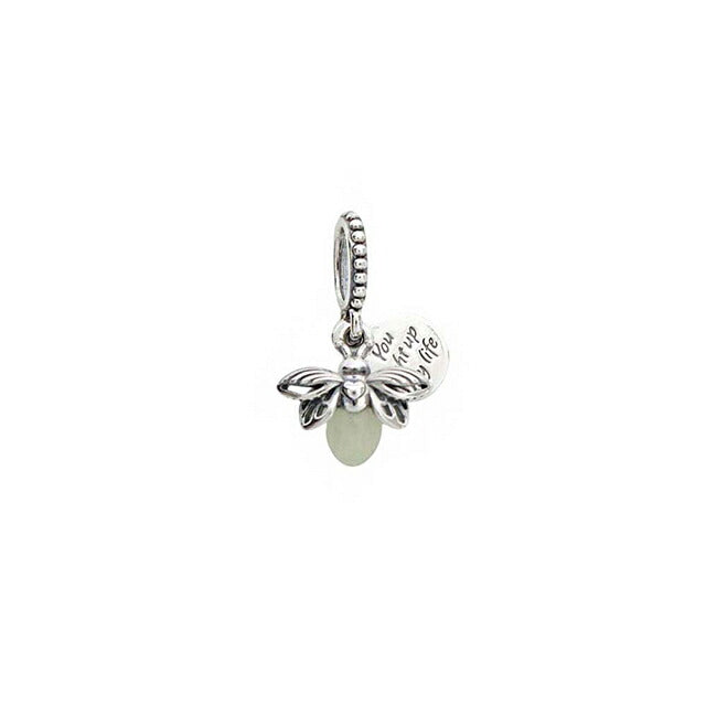 パンドラ PANDORA Moments Glow-in-the-dark Firefly Dangle Charm チャーム 799352c01 レディース ホワイト 発光時：グリーン WQ00057569