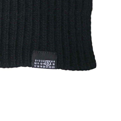 エムエムシックス MM6 Maison Margiela マフラー s52te0061-m13285-900 ユニセックス Black マフラー WQ00058431